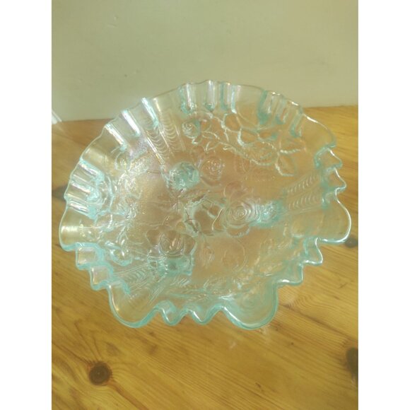 Vintage Imperial Glass Ice Blue 3 Footed Glass Bowl Maker Marked with Iron Cross - Picture 3 of 13